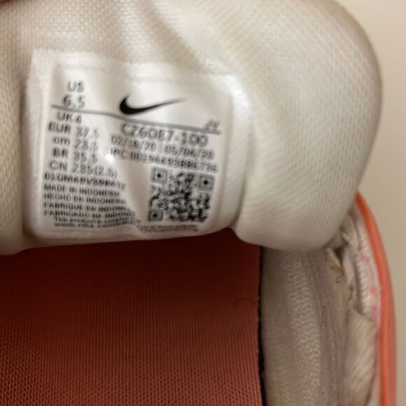 Women’s Air Max 97 Essential 'White Melon mint Volt' size 6.5 - Picture 7 of 7